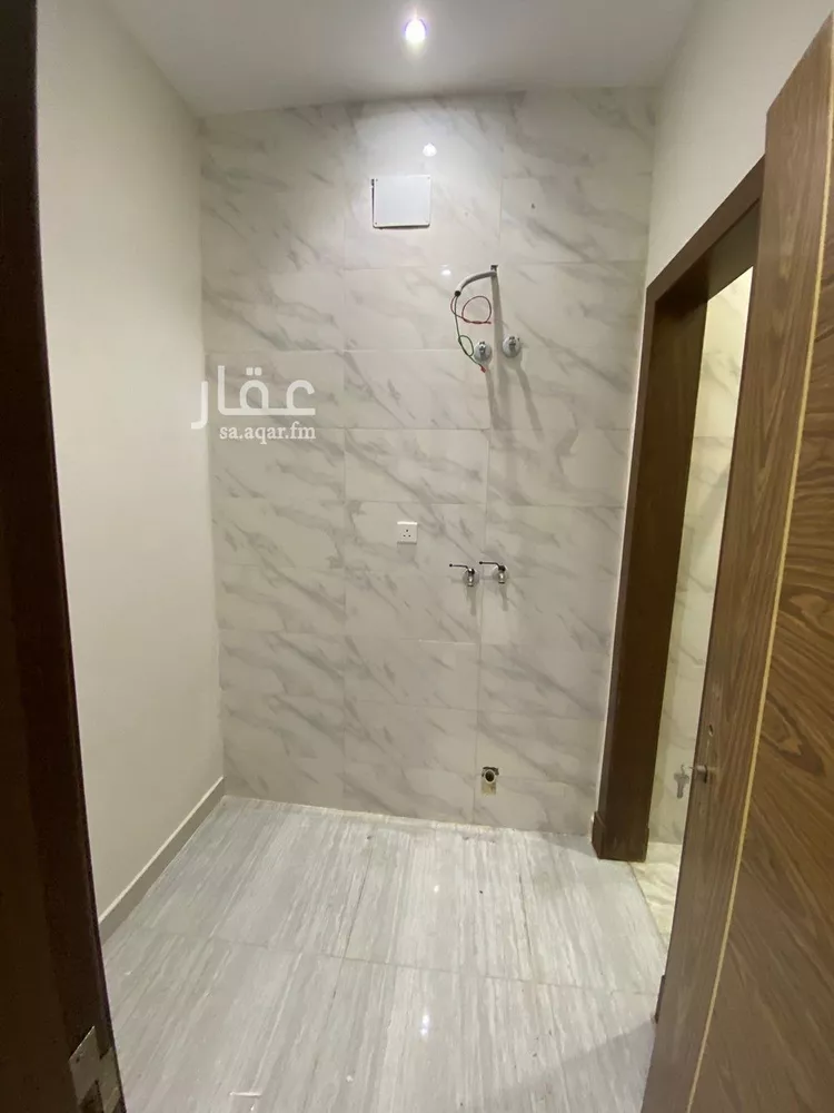 شقة للإيجار في شارع عامر بن العزيل, حي النزهة, مدينة جدة, منطقة مكة المكرمة صورة 4