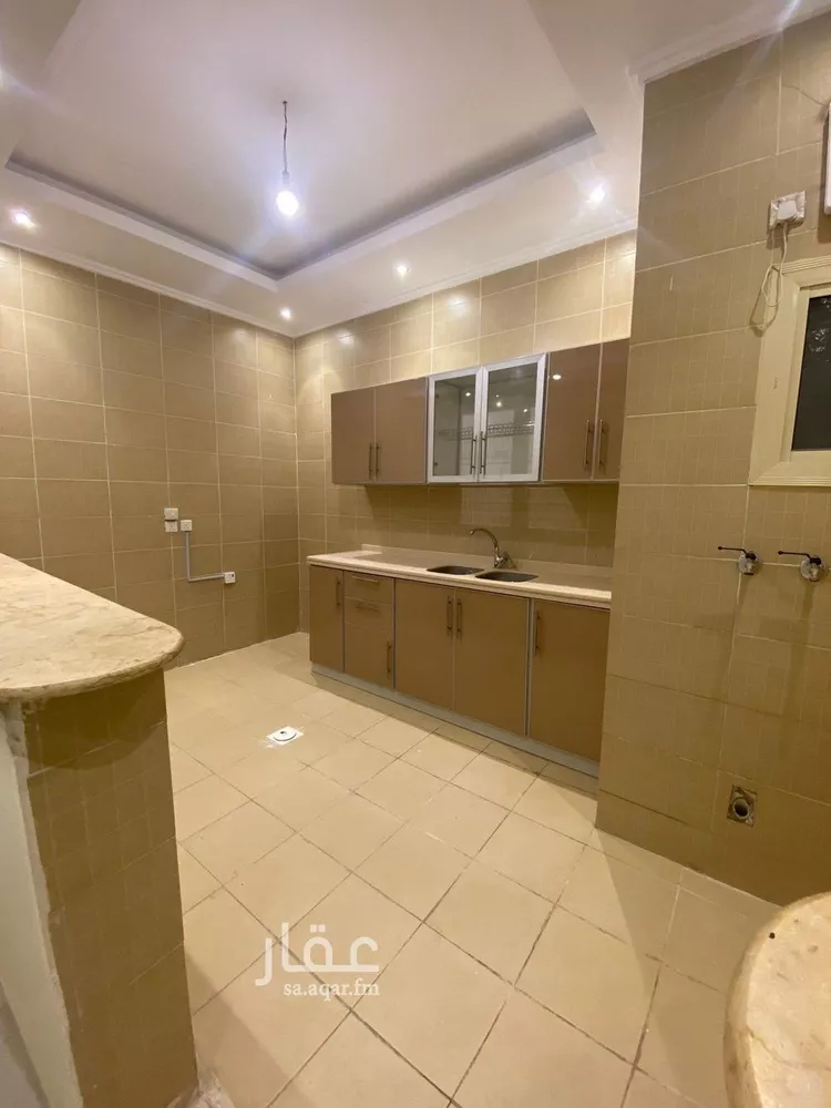 شقة للإيجار في شارع العنيدمي, حي المروة, مدينة جدة, منطقة مكة المكرمة صورة 3