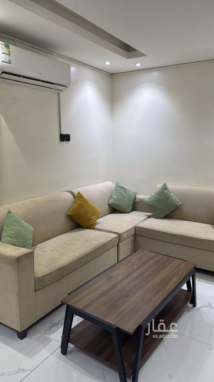 شقة للإيجار في شارع عثمان بن عيسى, حي الإزدهار, مدينة الرياض, منطقة الرياض صورة 4