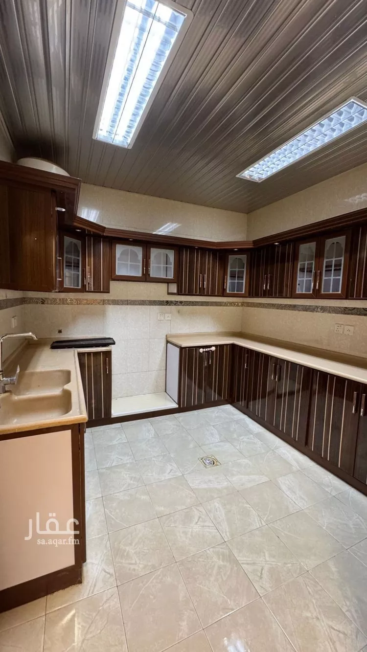 شقة للإيجار في شارع القصرين, حي ظهرة لبن, مدينة الرياض, منطقة الرياض