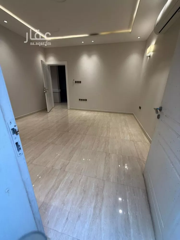 شقة للإيجار في شارع المتنبي, حي مغرزات, مدينة الرياض, منطقة الرياض صورة 4