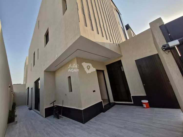 فيلا للبيع في شارع خالد بن زهير الهذلي, حي العارض, مدينة الرياض, منطقة الرياض 2