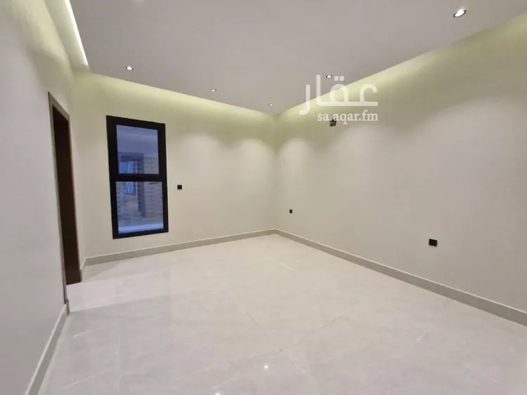 فيلا للبيع في شارع عمر بن فهد المكي, حي النرجس, مدينة الرياض, منطقة الرياض صورة 2