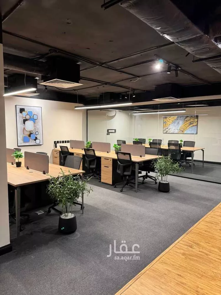 مكتب تجاري للإيجار في شارع الأمير محمد بن عبدالعزيز, حي العليا, مدينة الرياض, منطقة الرياض