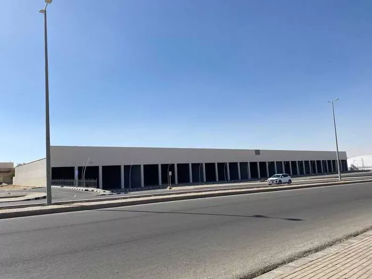 Shop for Rent in Arar Al Misadiyah صورة 2