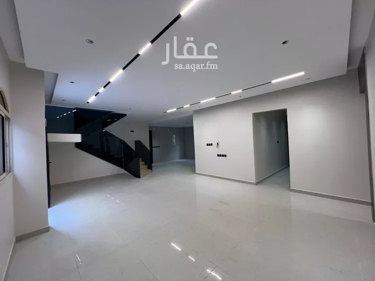 دور للبيع في شارع السعاده, حي طويق, مدينة الرياض, منطقة الرياض صورة 5