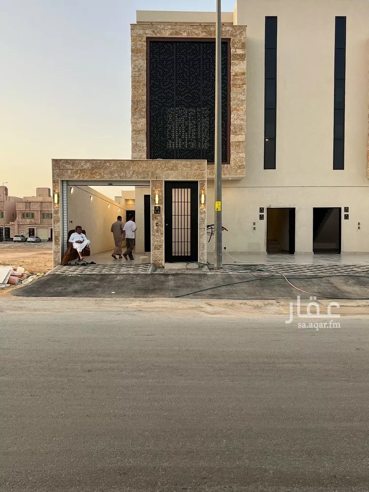 دور للبيع في شارع عبدالرحمن بن خضير, حي طويق, مدينة الرياض, منطقة الرياض صورة 3