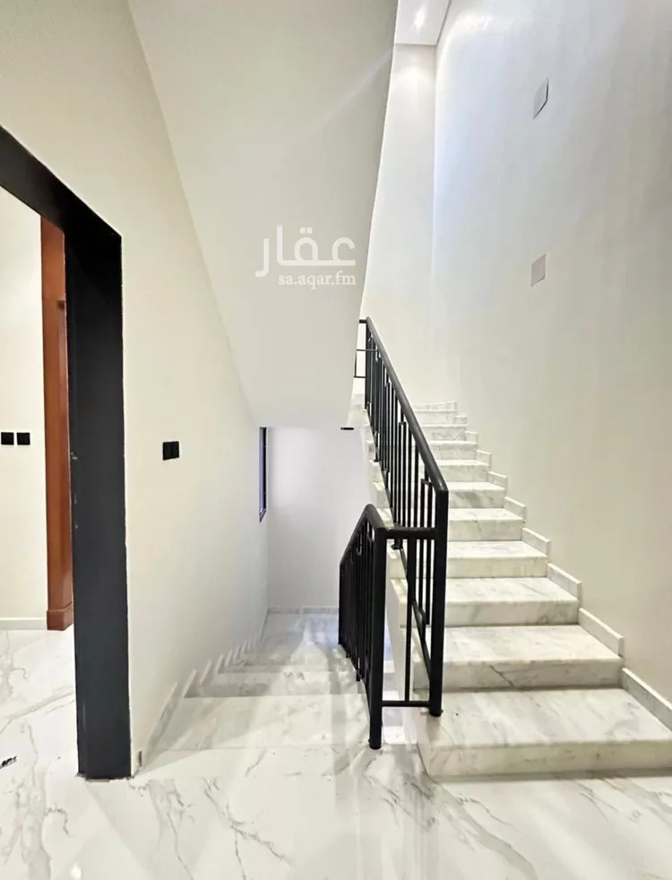 دور للبيع في شارع المديد, حي الحزم, مدينة الرياض, منطقة الرياض صورة 4