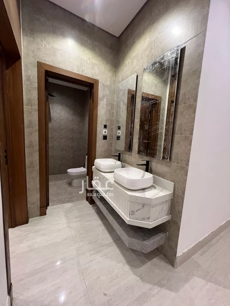دور للبيع في شارع عبدالرحمن بن خضير, حي طويق, مدينة الرياض, منطقة الرياض 12