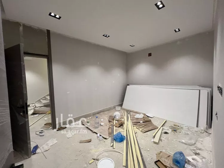 فيلا للبيع في شارع مودود أرسلان, حي العريجاء الغربي, مدينة الرياض, منطقة الرياض صورة 3