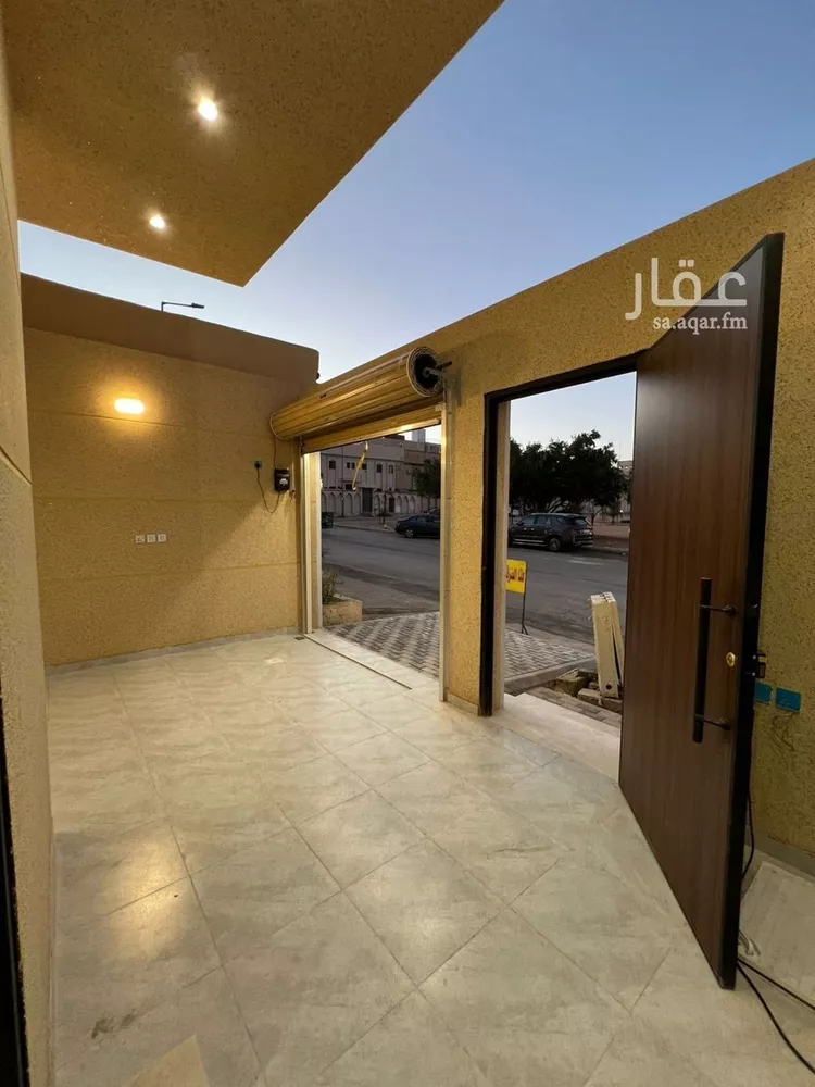 فيلا للبيع في شارع شهاب الدين بن عسكر, حي العريجاء الأوسط, مدينة الرياض, منطقة الرياض 28