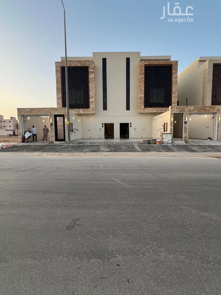 دور للبيع في شارع عبدالرحمن بن خضير, حي طويق, مدينة الرياض, منطقة الرياض صورة 2