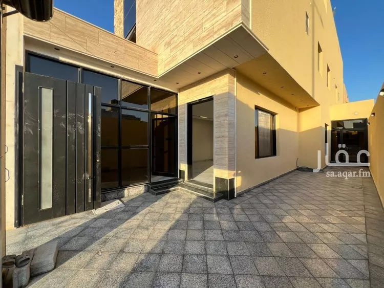 فيلا للبيع في شارع أحمد الأهواني, حي العوالي, مدينة الرياض, منطقة الرياض صورة 2