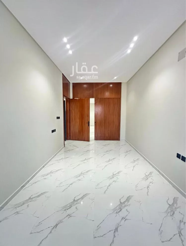 Floor for Sale in Riyadh Al Hazm 14