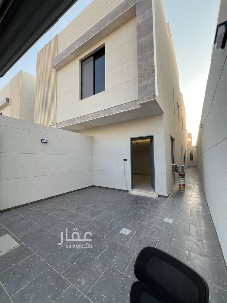 دور للبيع في شارع عبدالله بن قعود, حي طويق, مدينة الرياض, منطقة الرياض صورة 5