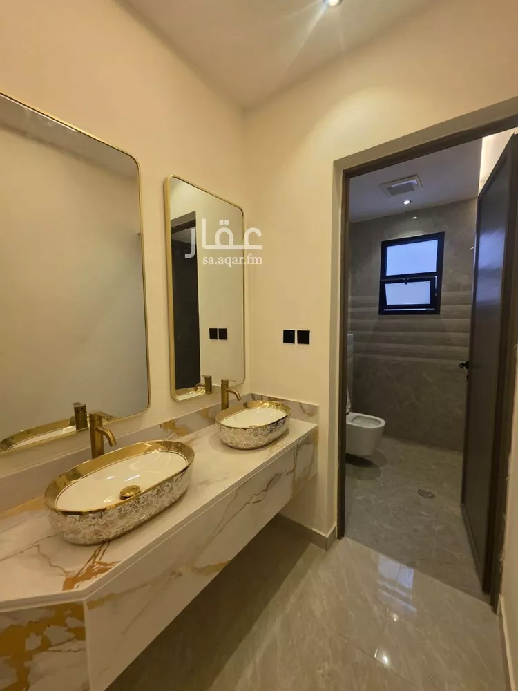 دور للبيع في شارع دينار, حي بدر, مدينة الرياض, منطقة الرياض صورة 4