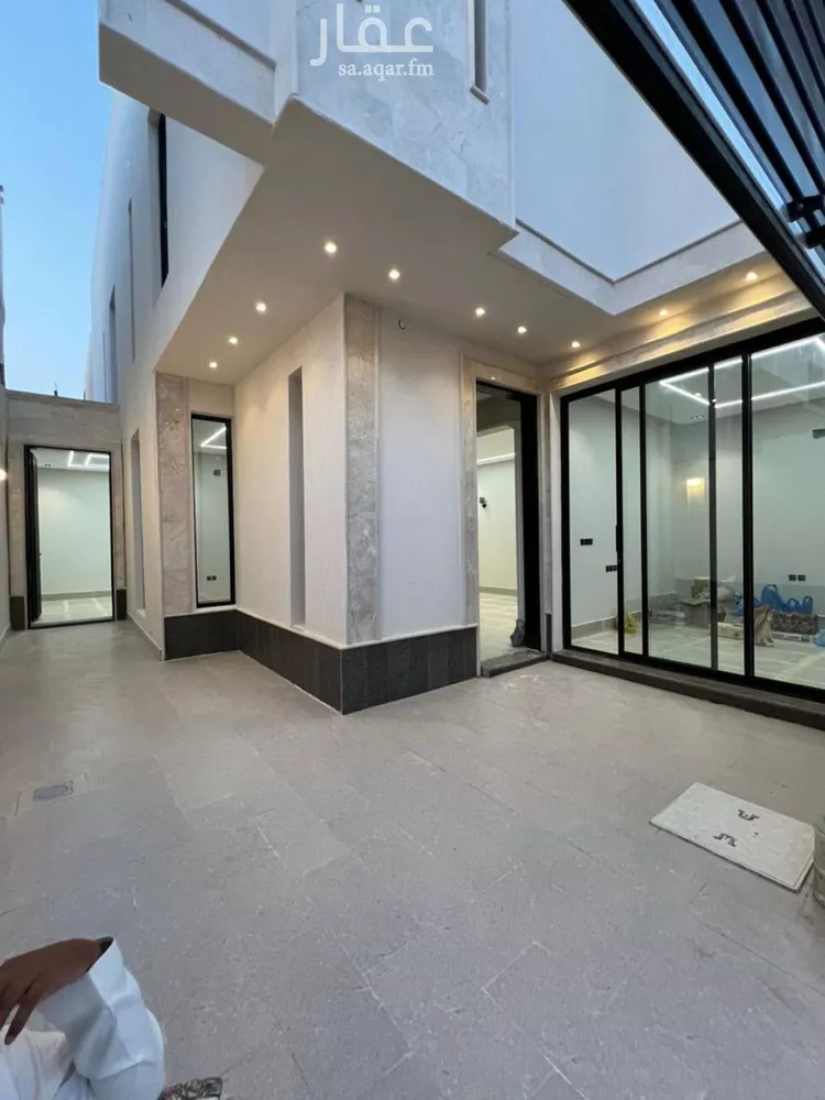 فيلا للبيع في شارع مودود أرسلان, حي العريجاء الغربي, مدينة الرياض, منطقة الرياض صورة 3