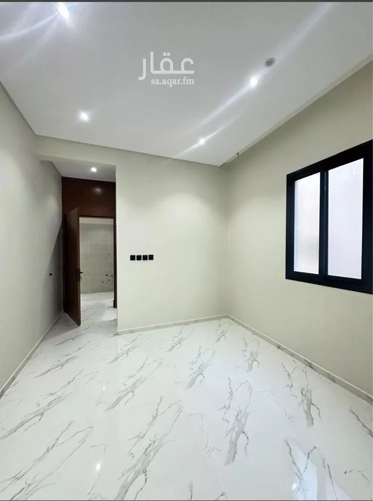Floor for Sale in Riyadh Al Hazm 8