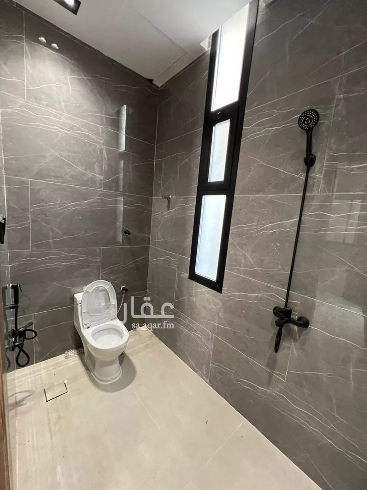 دور للبيع في شارع ناصر الدين, حي العريجاء الغربي, مدينة الرياض, منطقة الرياض صورة 5