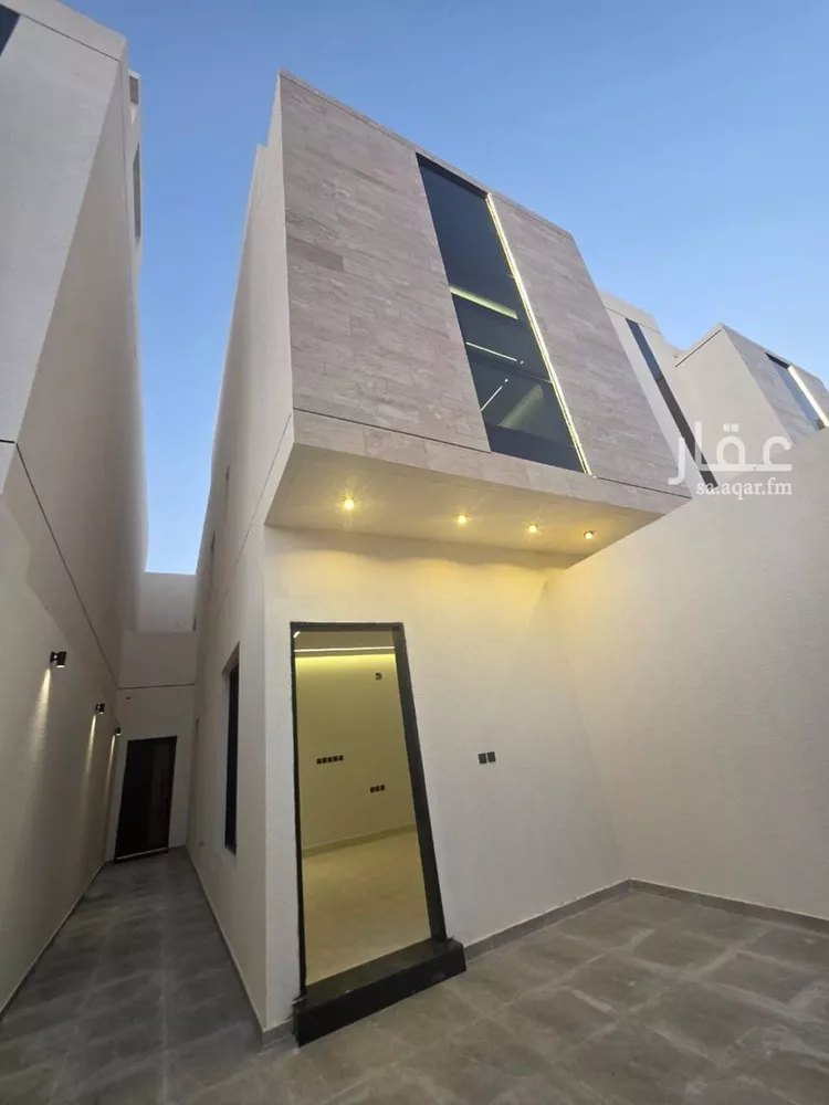 دور للبيع في شارع أحمد شطا, حي العوالي, مدينة الرياض, منطقة الرياض صورة 5