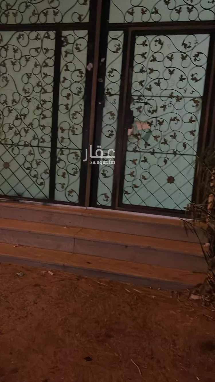 فيلا للبيع في شارع عبدالله الكوفي, حي النسيم الغربي, مدينة الرياض, منطقة الرياض 1 صورة
