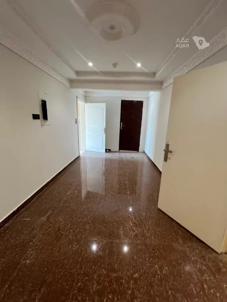 شقة للإيجار في شارع العروبه, حي الورود, مدينة الرياض, منطقة الرياض 6