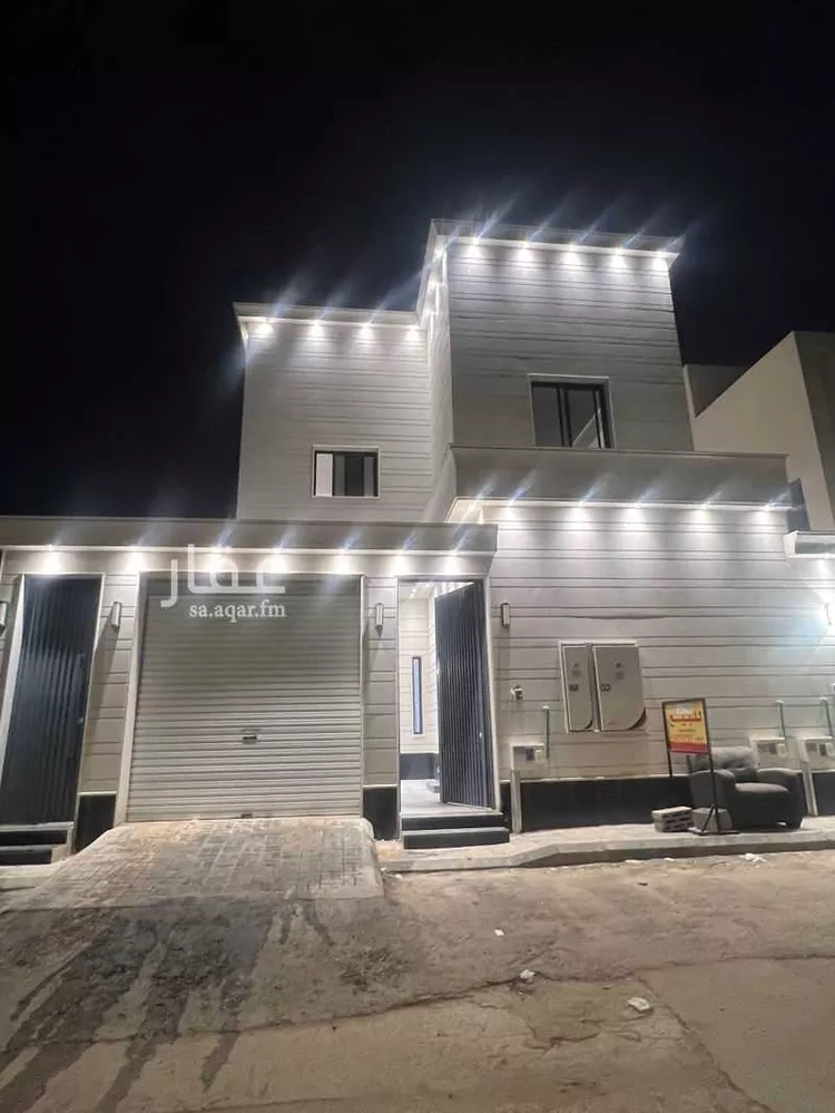 Floor for Sale in Riyadh Al Qadisiyah 8