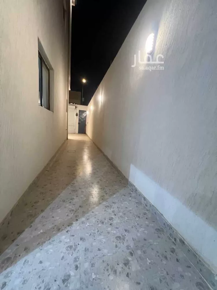 Floor for Sale in Riyadh Al Qadisiyah 10