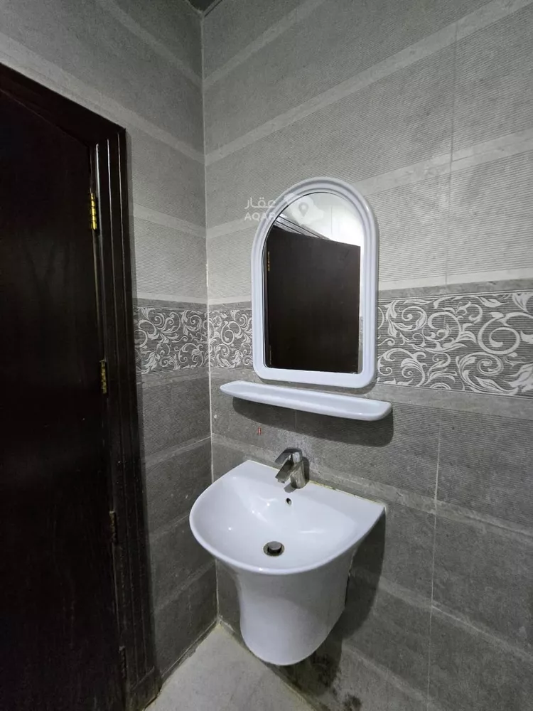 Studio for rent in Ad Diriyah Al Faisaliah 4