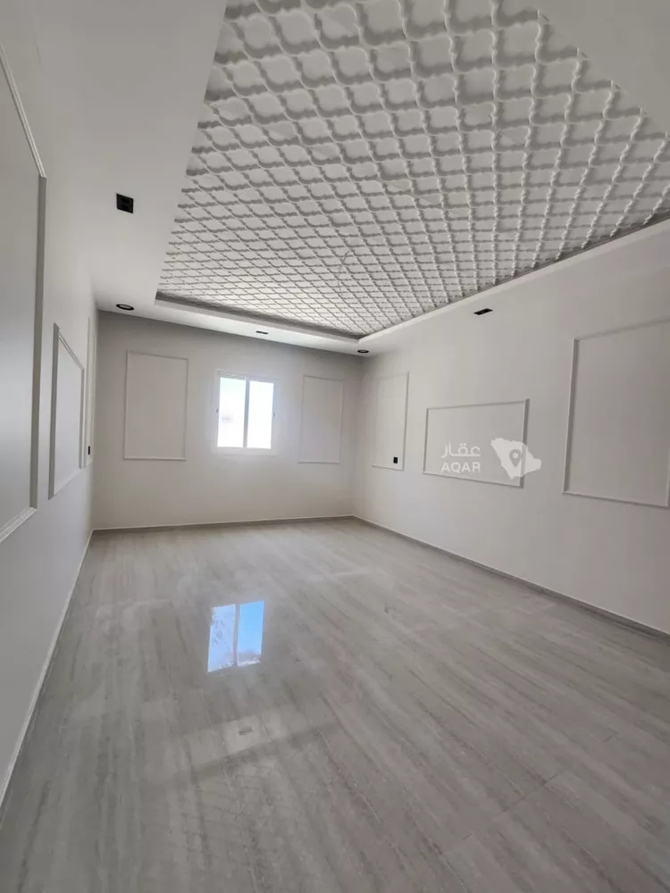 Apartment for Sale in Al Jubail Tebah Subdivision 5