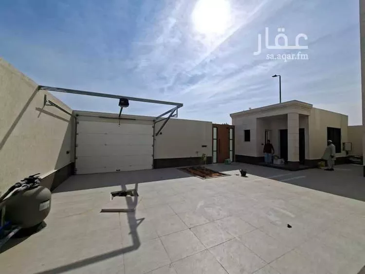 فيلا للبيع في شارع الطليعه, حي البحر, مدينة الخبر, المنطقة الشرقية 9