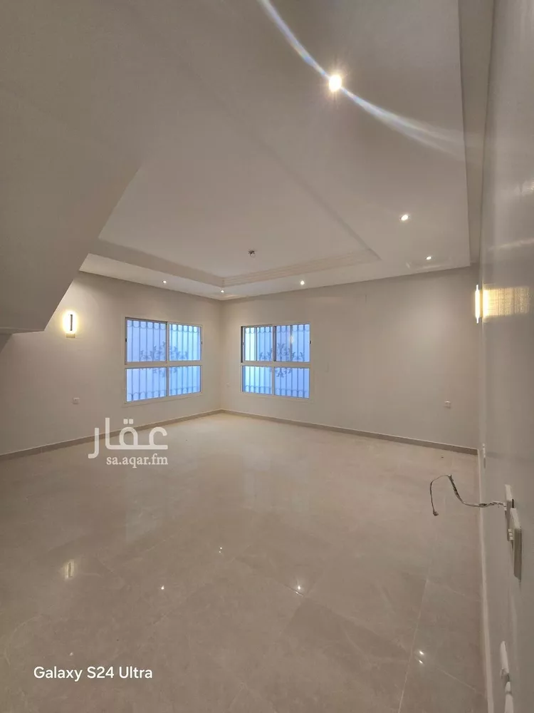 فيلا للبيع في شارع وادي فاطمة, حي الصحافة, مدينة الرياض, منطقة الرياض صورة 4