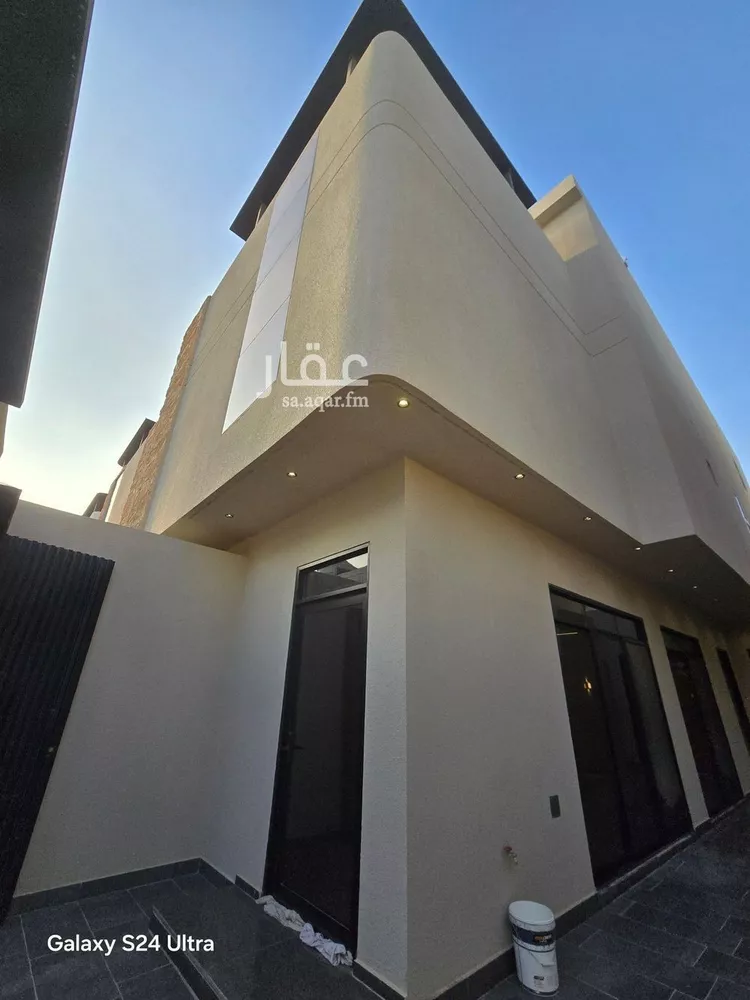 فيلا للبيع في شارع قرية الأشراف, حي النرجس, مدينة الرياض, منطقة الرياض صورة 2