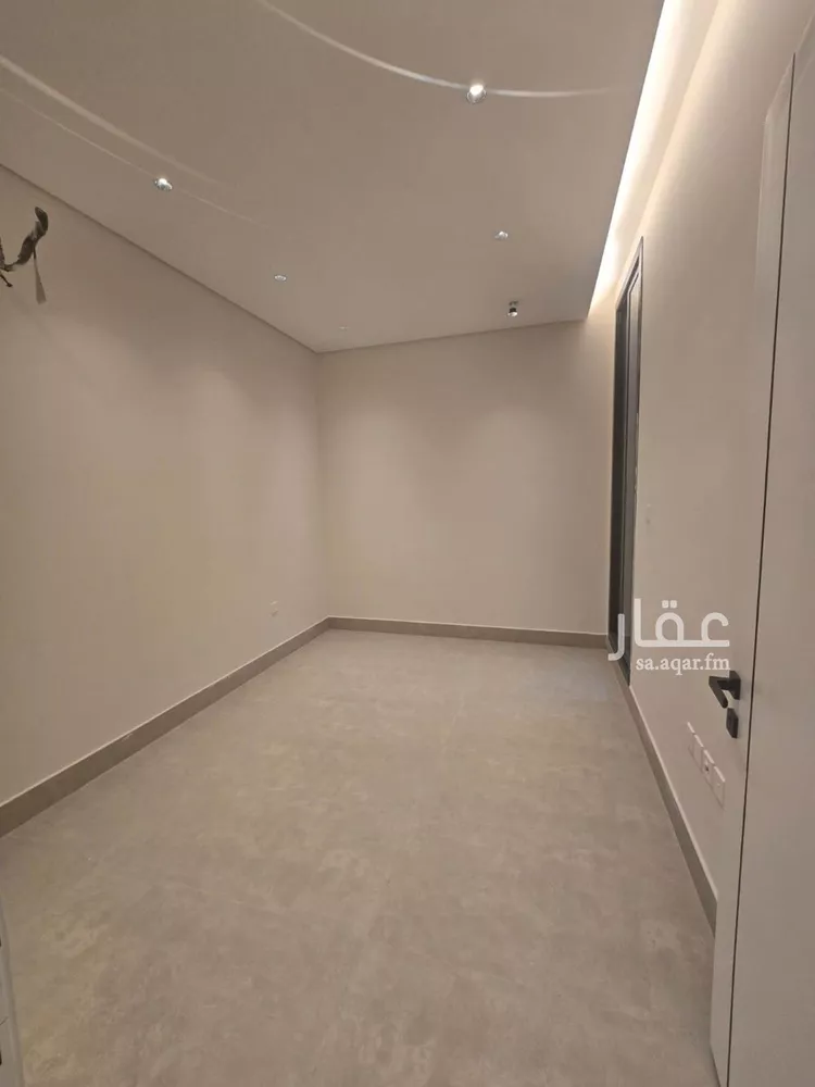 Floor for Sale in Riyadh An Narjis 6