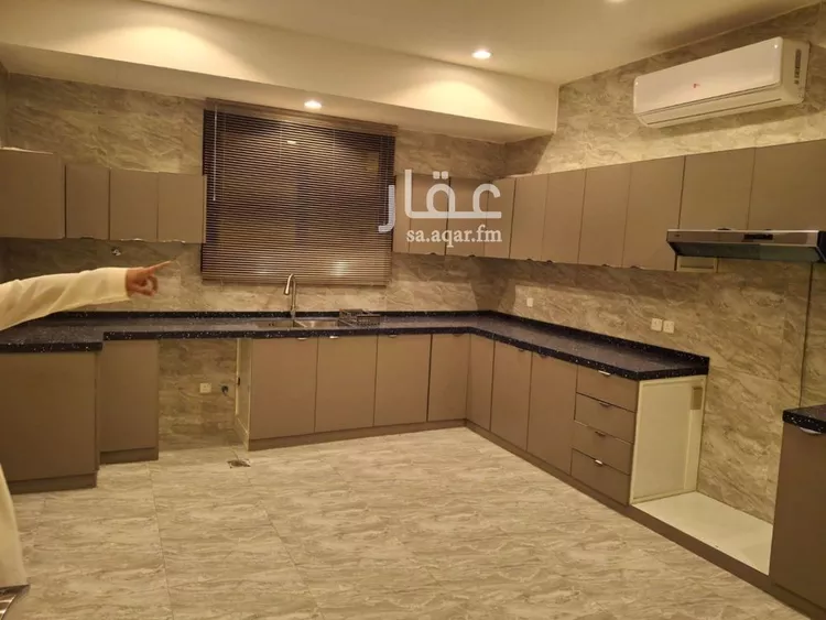 دور للبيع في شارع الحوارة, حي النفل, مدينة الرياض, منطقة الرياض صورة 5