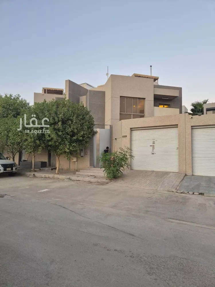 فيلا للبيع في شارع أحمد بن بكر بن بقية, حي العارض, مدينة الرياض, منطقة الرياض
