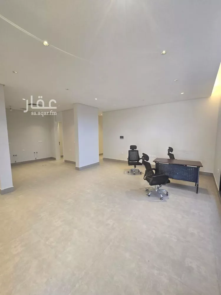 دور للبيع في شارع عثمان بن عفان, حي النرجس, مدينة الرياض, منطقة الرياض صورة 3