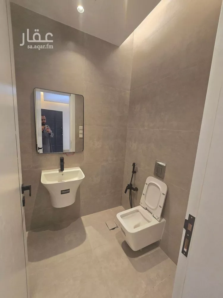 دور للبيع في شارع عثمان بن عفان, حي النرجس, مدينة الرياض, منطقة الرياض صورة 4