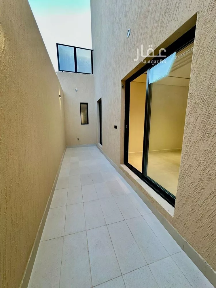 دور للبيع في شارع رقم 250, حي النرجس, مدينة الرياض, منطقة الرياض صورة 4