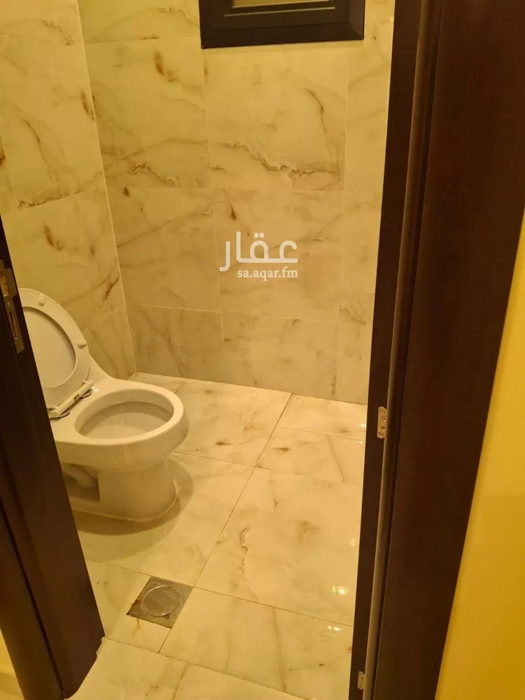 دور للبيع في شارع الحوارة, حي النفل, مدينة الرياض, منطقة الرياض صورة 4