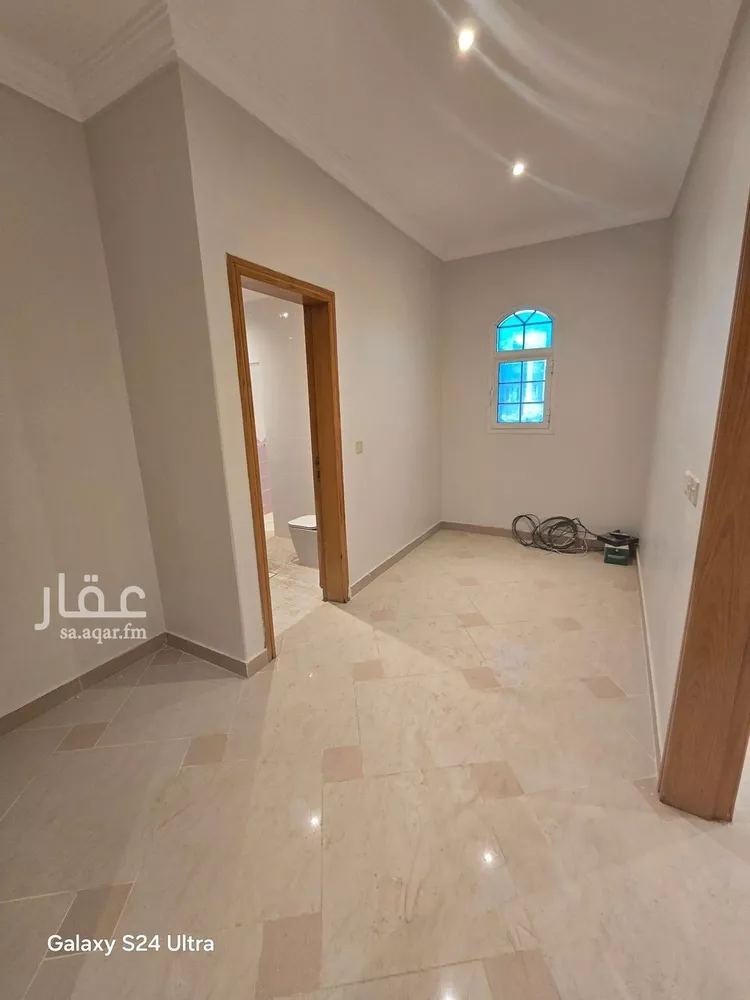 فيلا للبيع في شارع وادي فاطمة, حي الصحافة, مدينة الرياض, منطقة الرياض صورة 3