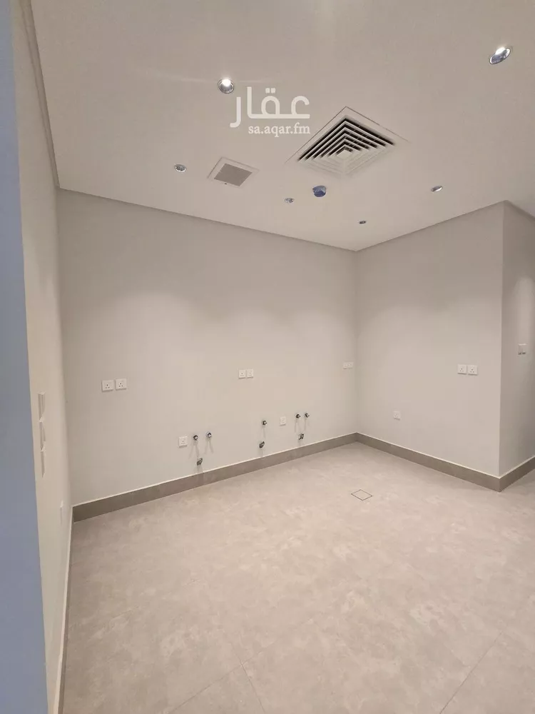 شقة للبيع في شارع عبدالرحمن بن محمد بن مسلمه الانصاري, حي العارض, مدينة الرياض, منطقة الرياض صورة 4