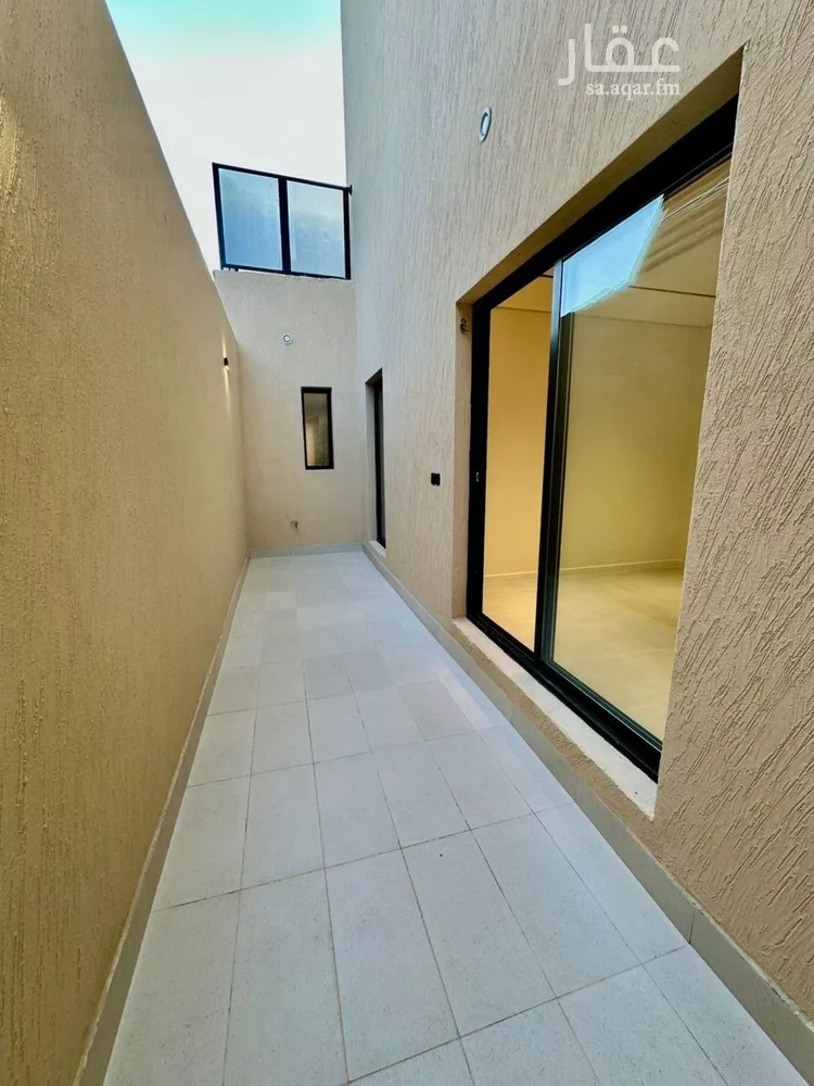 دور للبيع في شارع رقم 252, حي النرجس, مدينة الرياض, منطقة الرياض صورة 5