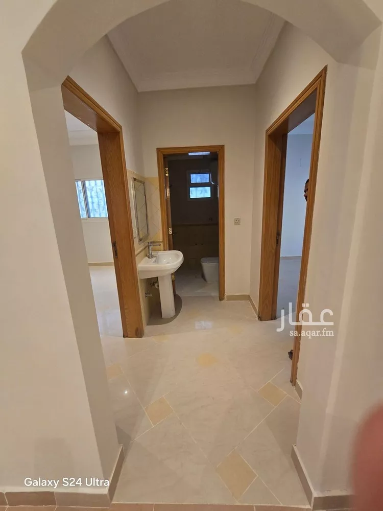 فيلا للبيع في شارع وادي فاطمة, حي الصحافة, مدينة الرياض, منطقة الرياض صورة 2