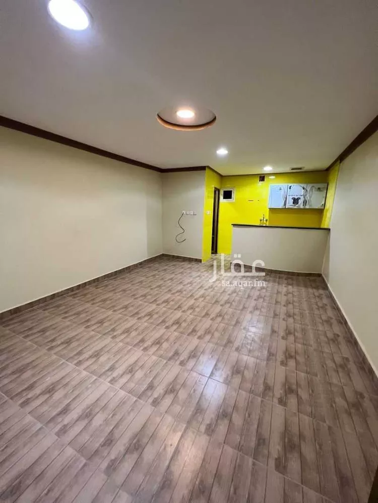 دور للإيجار في شارع احمد بن شاكر ، حي العريجاء الغربية ، الرياض ، منطقة الرياض