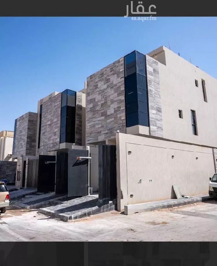 فيلا للبيع في شارع عبدالسلام اللخمي, حي الأندلس, مدينة الرياض, منطقة الرياض صورة 2