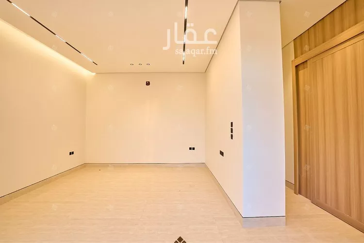 Villa for Sale in Riyadh Al Mahdiyah 12