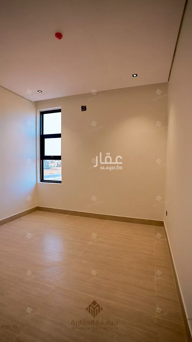 شقة للبيع في شارع عبداللطيف بن المبارك, حي المهدية, مدينة الرياض, منطقة الرياض 16