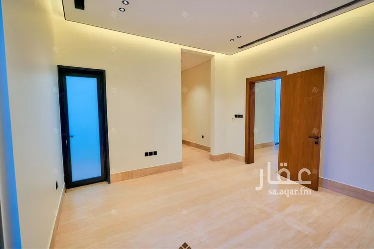 فيلا للبيع في شارع محمد بن هبه الله, حي المهدية, مدينة الرياض, منطقة الرياض 15