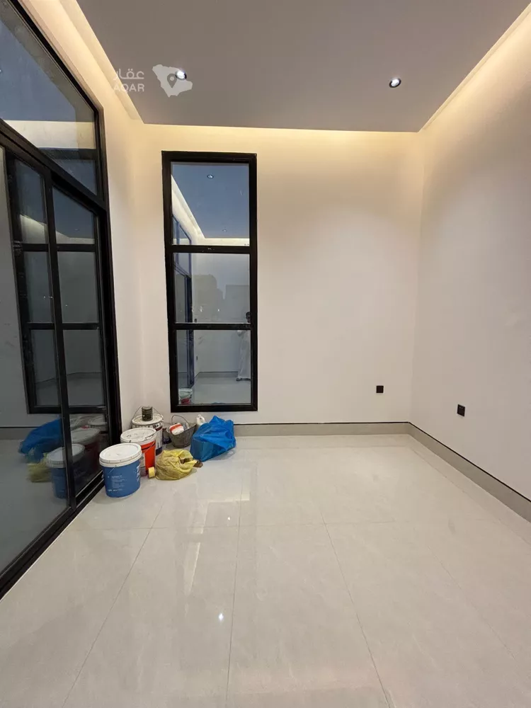 Villa for Sale in Riyadh Al Mahdiyah 9